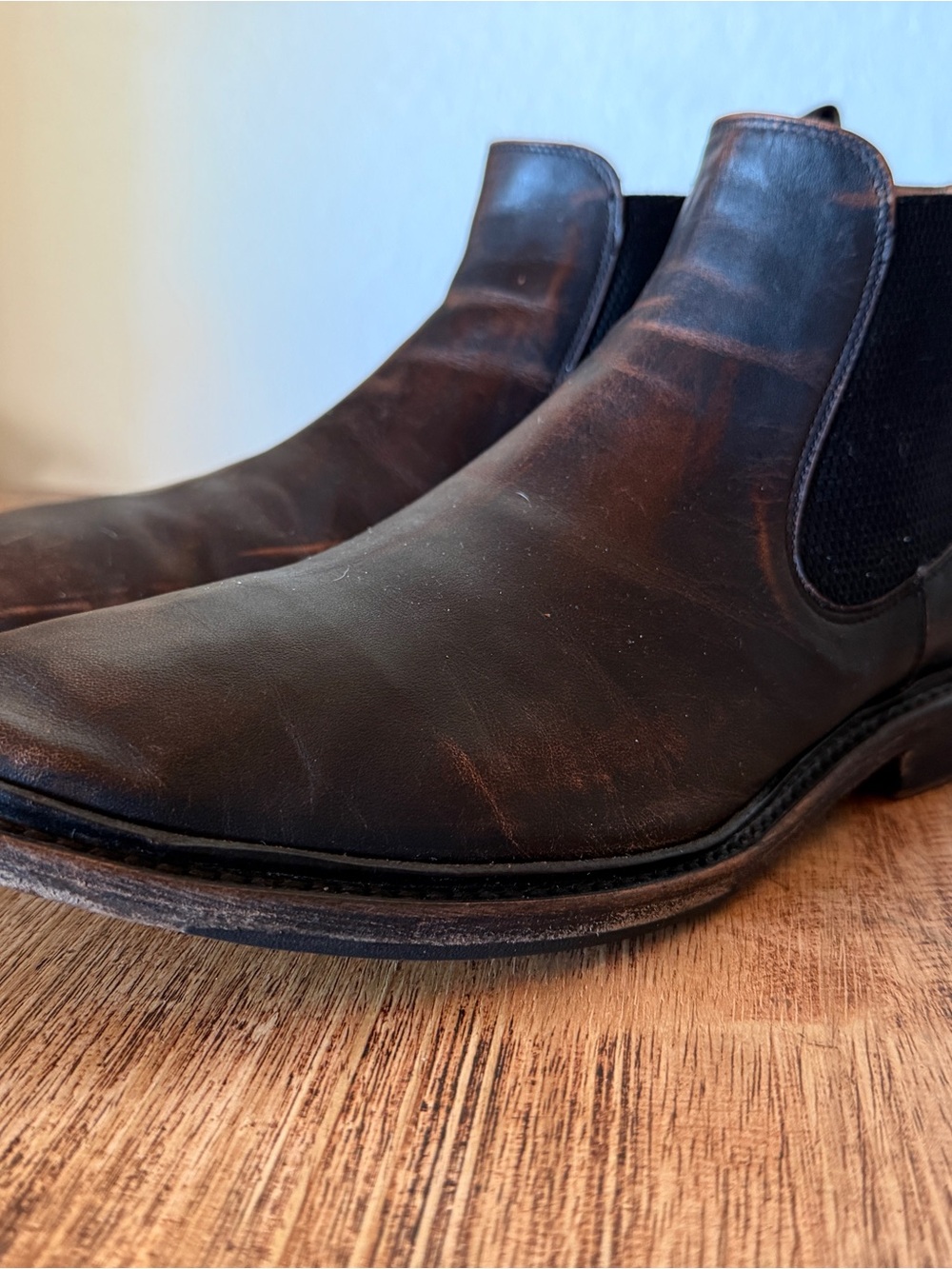 Frye Brown Leather Chukka Boots with Black Elastic Panels
